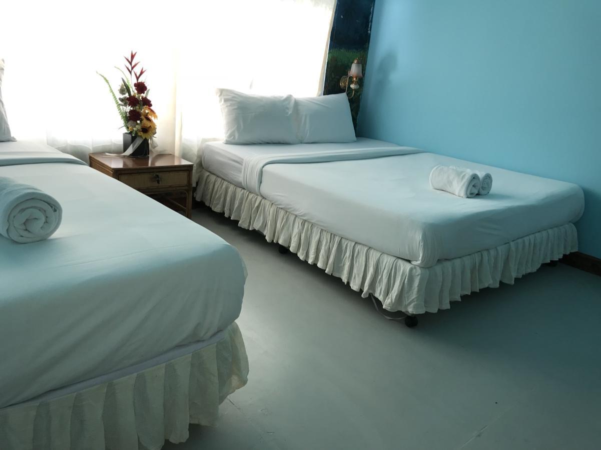 The Corner Transit Hostel Koh Samui Esterno foto